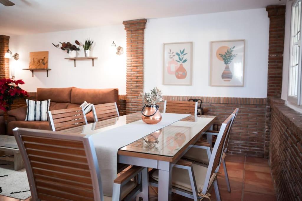 Casa Espaciosa Cerca De Monachil 拉苏维亚 外观 照片